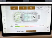 Land Rover Defender 24