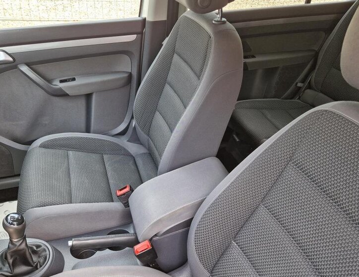 Volkswagen Touran MPV 1,4 l 103 kw