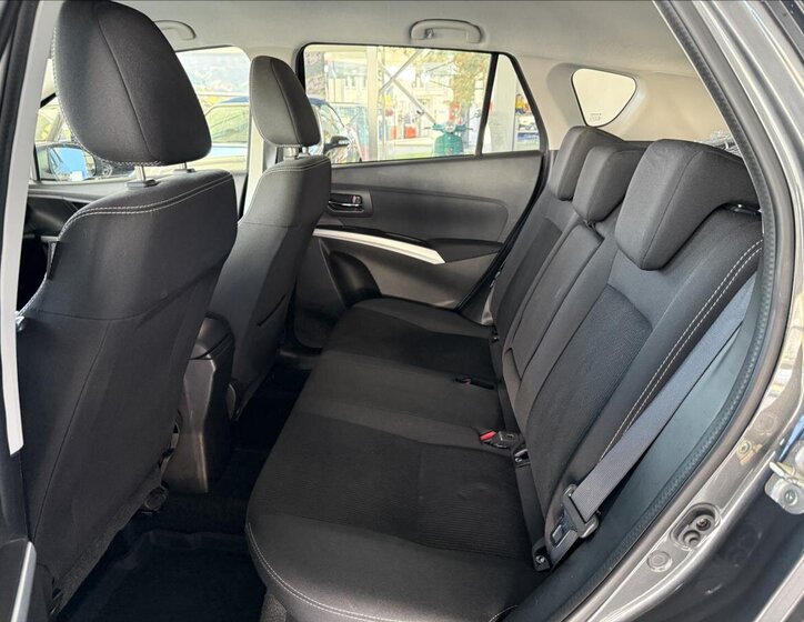 Suzuki SX4 21