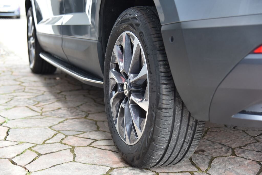 Škoda Karoq SUV / Terénní 1,5 l 110 kw