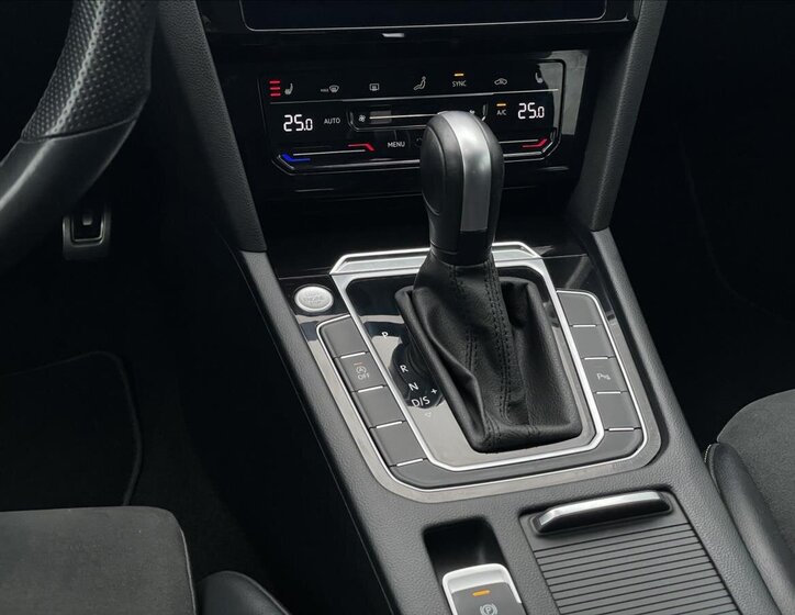 Volkswagen Arteon 11