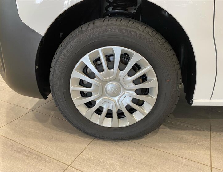 Toyota ProAce Skříň 2,0 l 106 kw