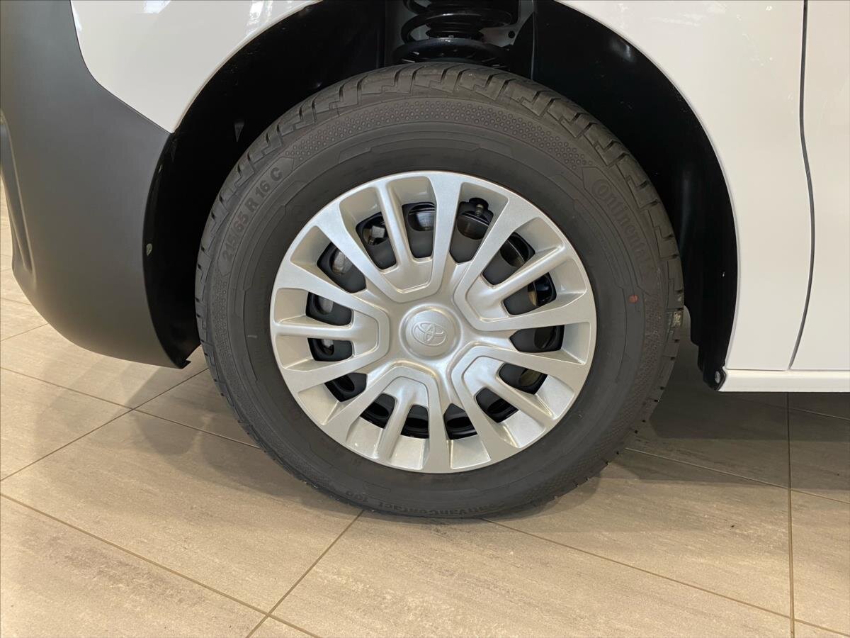 Toyota ProAce Skříň 2,0 l 106 kw