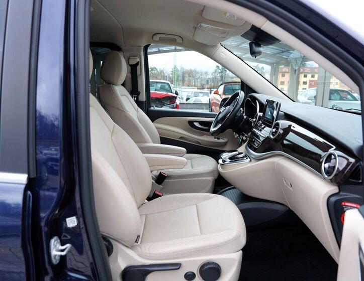 Mercedes-Benz Třídy V 28