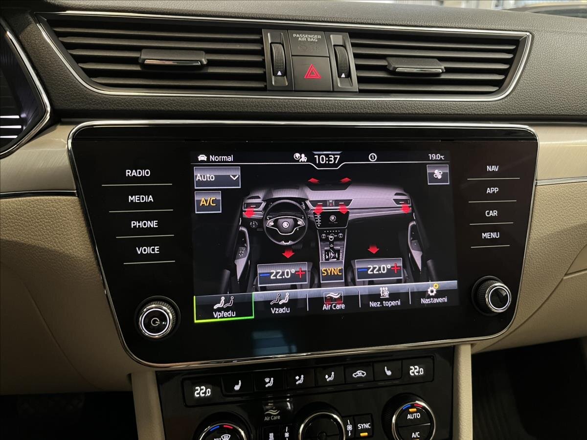 Škoda Superb Kombi 2,0 l 147 kw