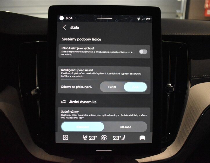 Volvo XC60 SUV / Terénní 2,0 l 184 kw