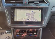 Volkswagen Tiguan SUV 2,0 l 235 kw