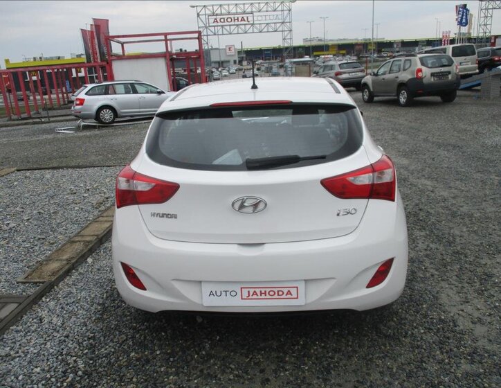 Hyundai i30 Hatchback 1,6 l 88 kw