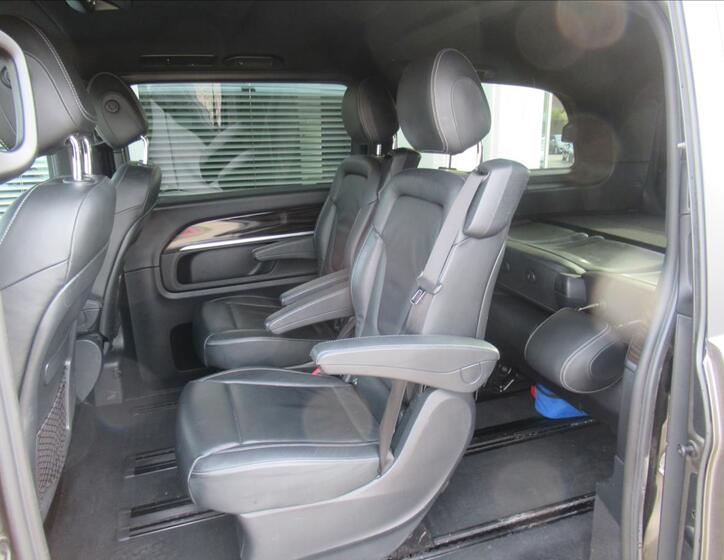 Mercedes-Benz Třídy V 21