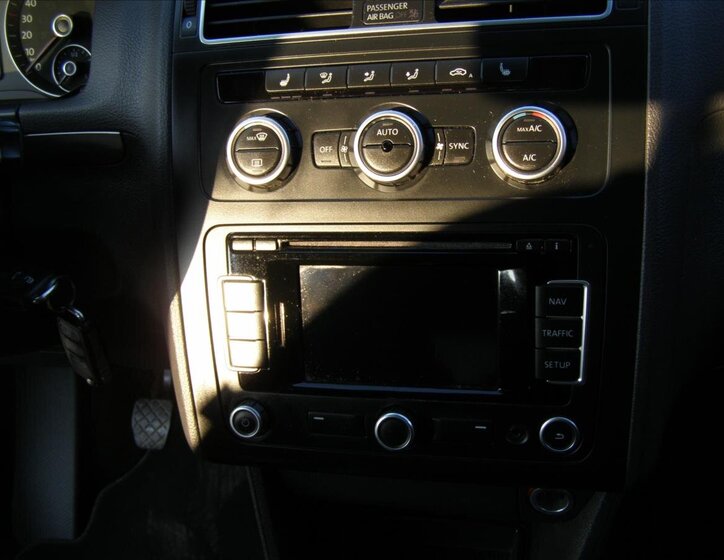 Volkswagen Touran MPV 1,2 l 77 kw