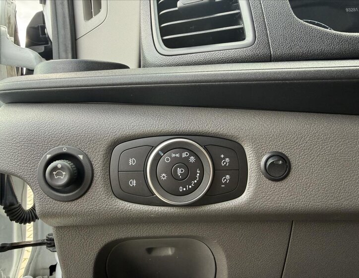 Ford Transit 17
