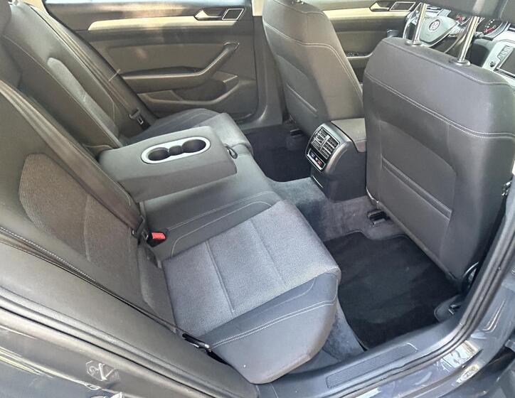 Volkswagen Passat 46