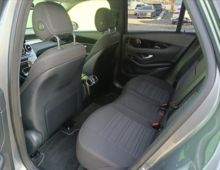 Mercedes-Benz GLC 28
