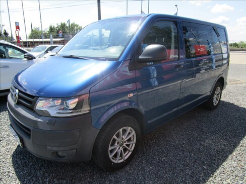 Volkswagen Transporter Kombi 2,0 l 103 kw
