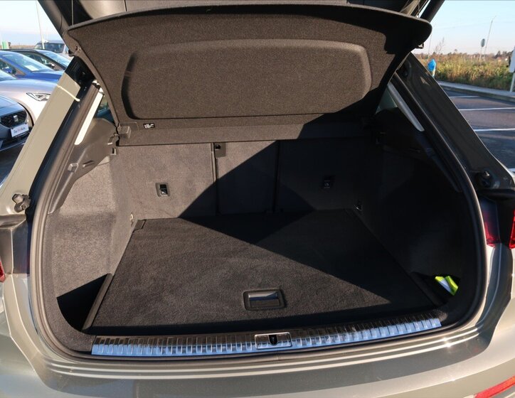 Audi Q3 SUV 2,0 l 110 kw