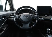 Toyota C-HR SUV 1,8 l 72 kw