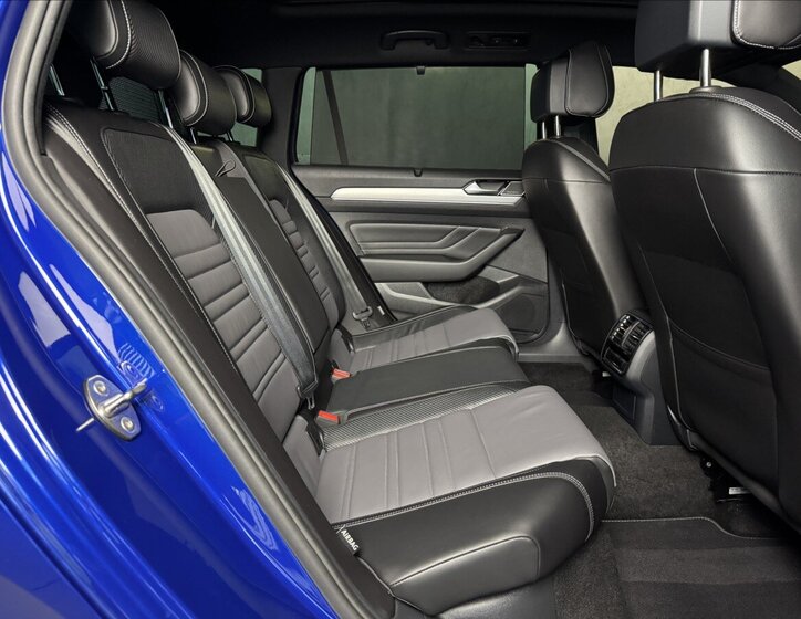 Volkswagen Passat Kombi 2,0 l 140 kw