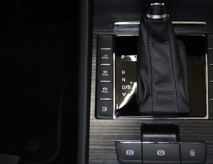 Škoda Superb Kombi 1,4 l 160 kw