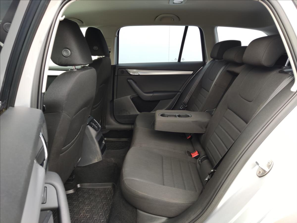 Škoda Octavia Kombi 1,4 l 103 kw