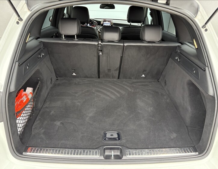 Mercedes-Benz GLC 25