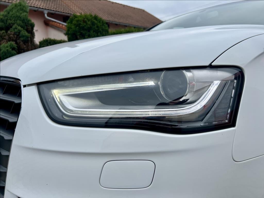 Audi A4 Kombi 2,0 l 100 kw