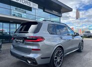BMW X7 SUV / Terénní 3,0 l 250 kw