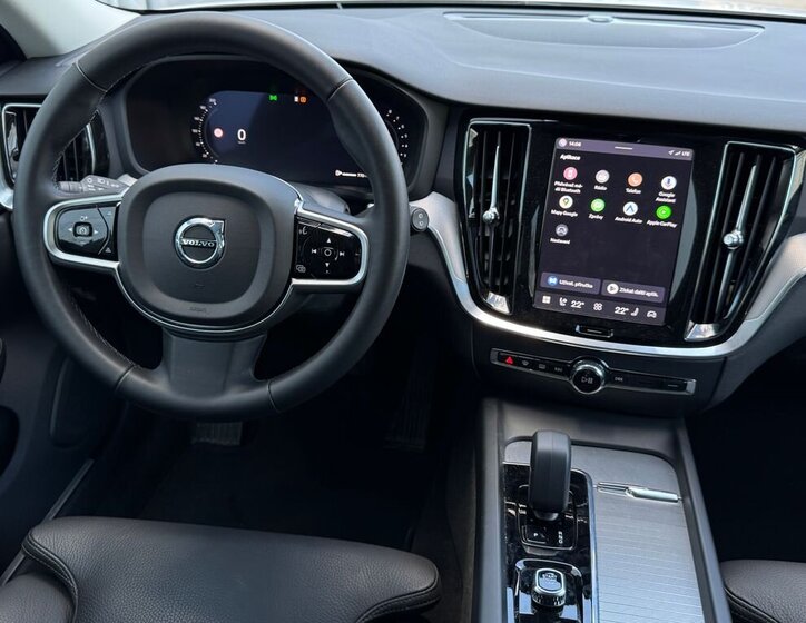 Volvo V60 Kombi 2,0 l 145 kw