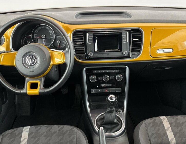 Volkswagen Beetle Hatchback 1,2 l 77 kw