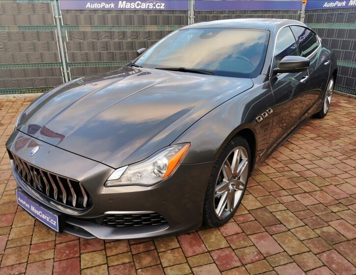 Maserati Quattroporte Sedan 3,0 l 202 kw