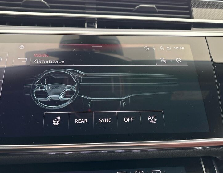 Audi A8 Sedan / Limuzína 3,0 l 210 kw