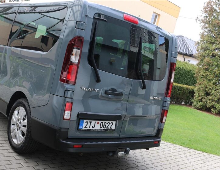 Renault Trafic VAN / Minibus 2,0 l 110 kw