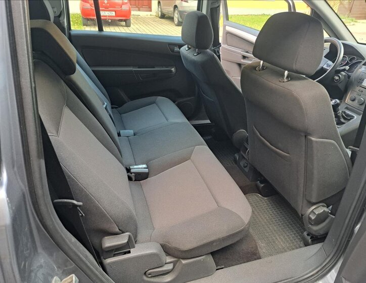 Opel Zafira MPV 1,9 l 88 kw