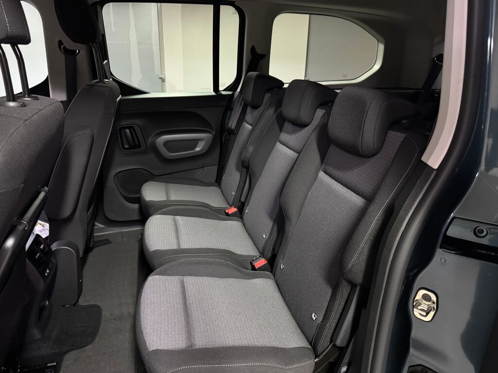 Toyota ProAce City Verso MPV 1,5 l 96 kw