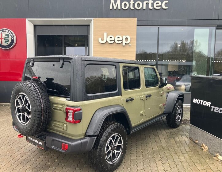 Jeep Wrangler 19