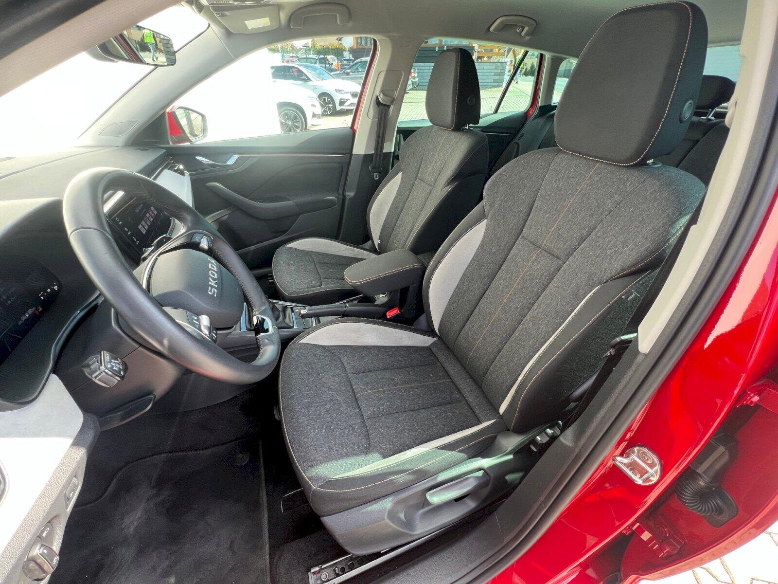 Škoda Scala Hatchback 1,0 l 85 kw