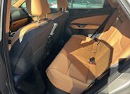 Lexus NX 350h SUV / Terénní 2,5 l 179 kw