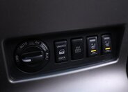 Nissan Pathfinder 27