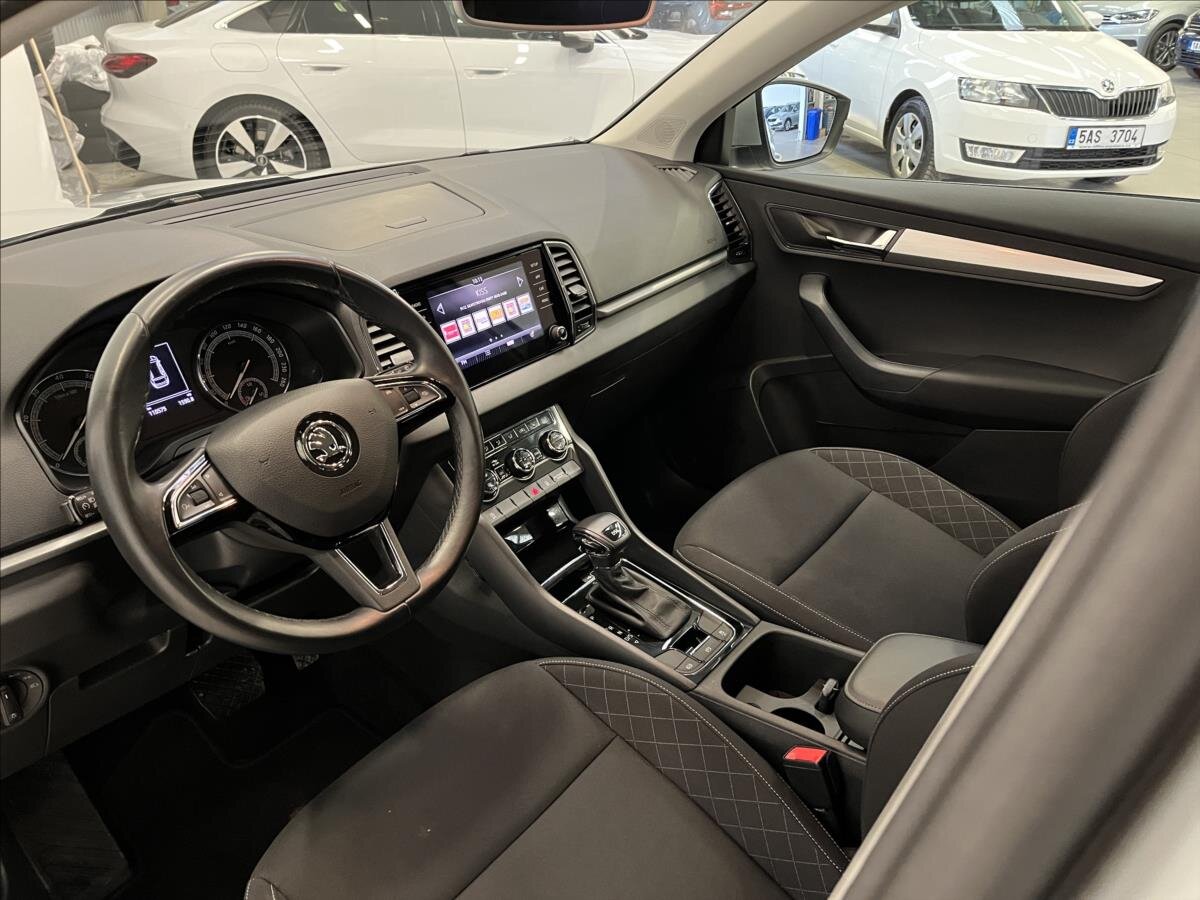 Škoda Karoq SUV / Terénní 1,5 l 110 kw