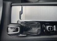 Volvo XC90 SUV / Terénní 2,0 l 173 kw