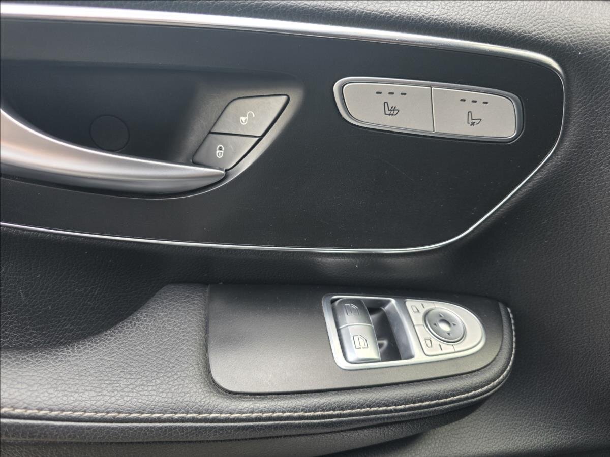 Mercedes-Benz Třídy V Kombi 2,1 l 140 kw