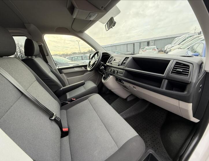 Volkswagen Transporter 27