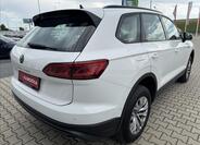 Volkswagen Touareg 7