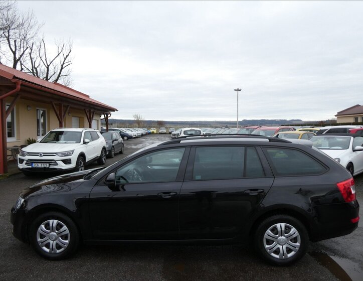 Škoda Octavia Kombi 1,6 l 77 kw