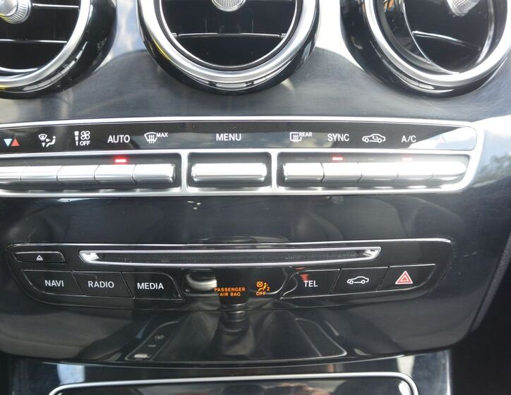 Mercedes-Benz Třídy C 27