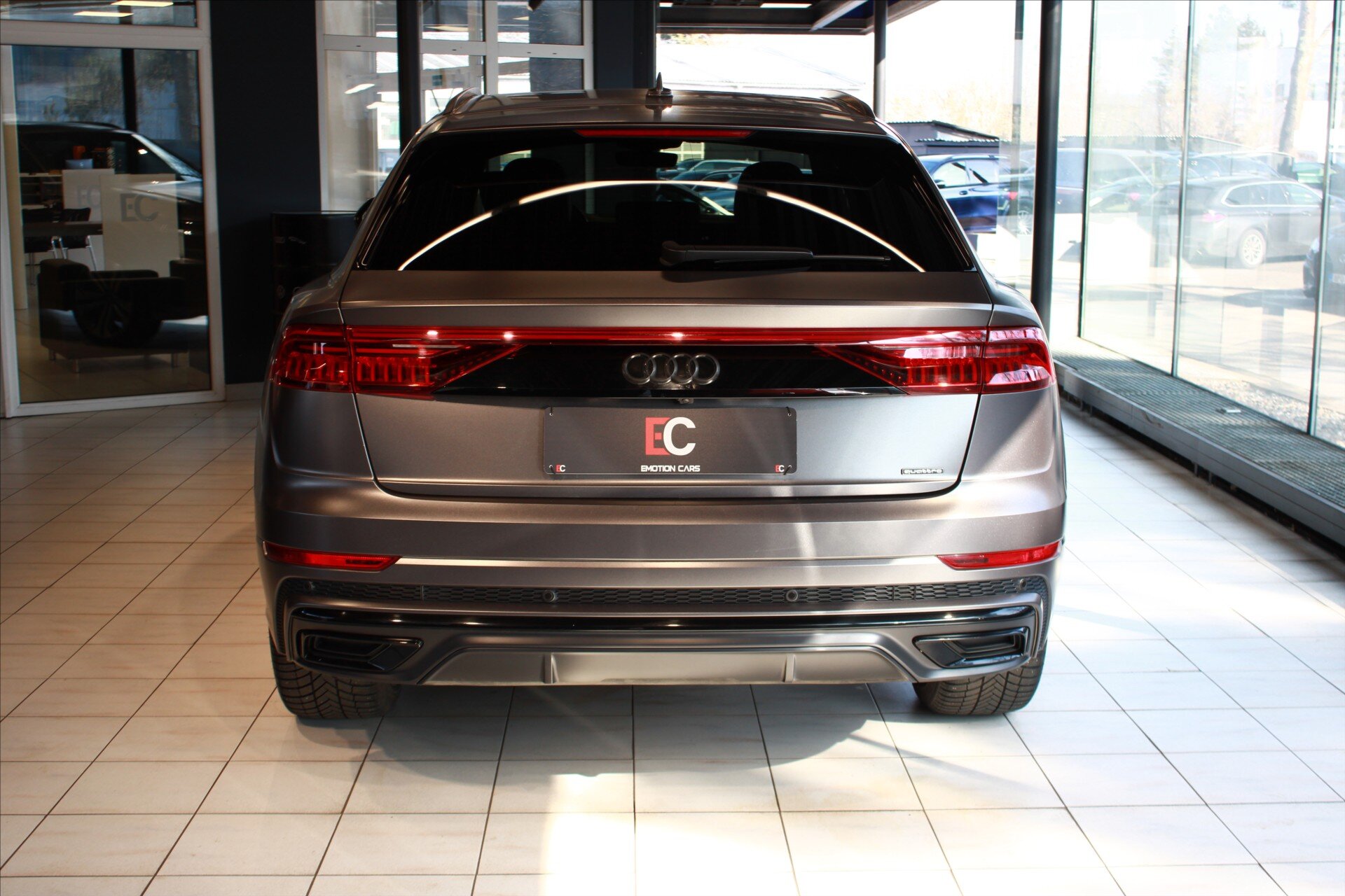 Audi Q8 SUV 3,0 l 210 kw