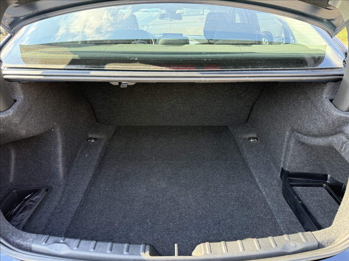 BMW Řada 3 Sedan 3,0 l 225 kw