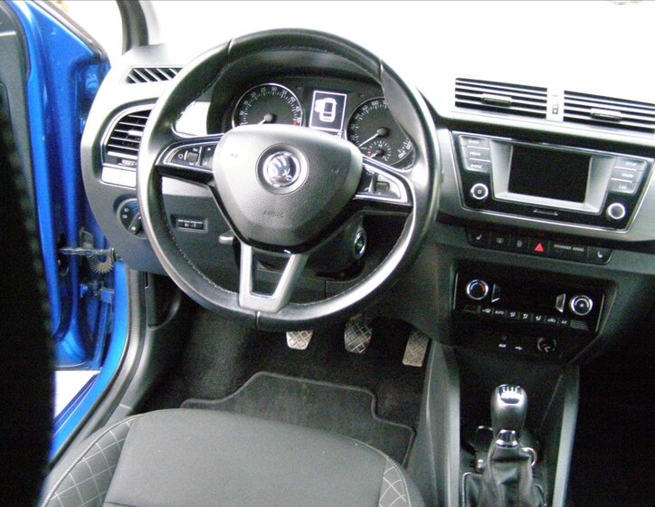 Škoda Fabia 15