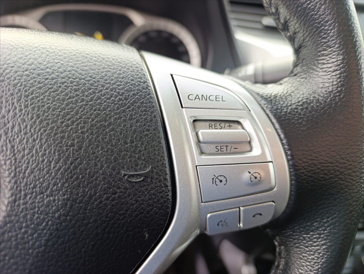 Renault Alaskan Pick-up 2,3 l 140 kw