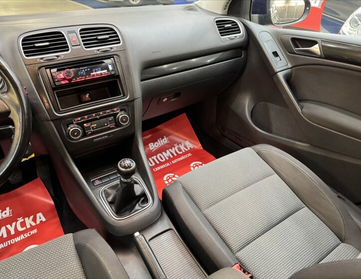 Volkswagen Golf Hatchback 1,4 l 59 kw