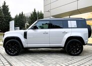 Land Rover Defender SUV / Terénní 4,4 l 467 kw
